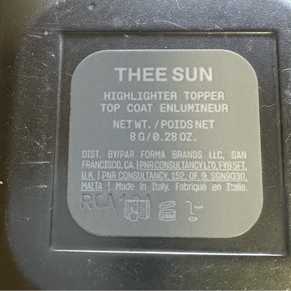 REM r.e.m. Beauty Highlighter Topper Thee Sun - Picture 2 of 4